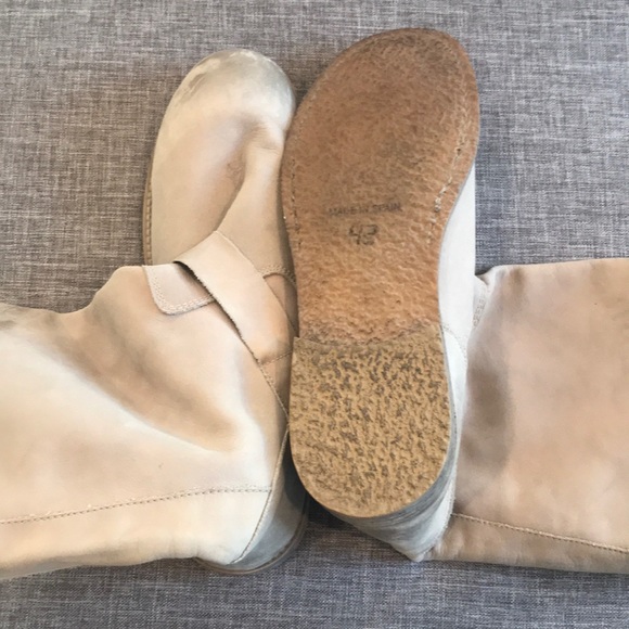 Mid-calf soft leather boots - Made in Spain - Picture 2 of 2